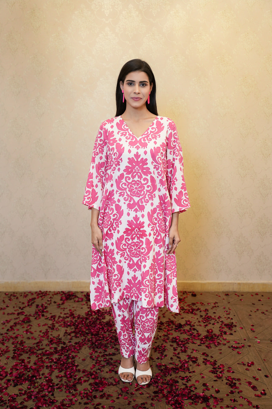 Printed Kurta With Pockets Pants