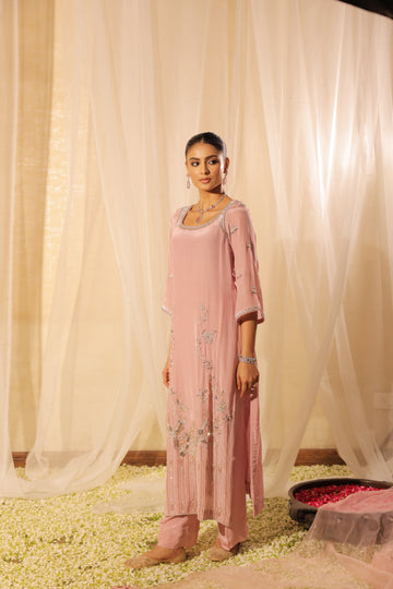 Elegant Pink Lilac Silk Full Suit with Heavy Hand Embroidered Dabka and 3/4 Sleeves