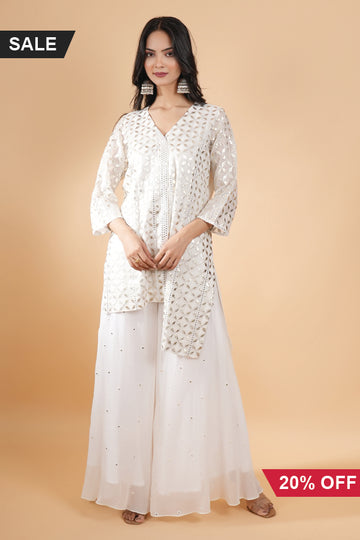 Makhmal elegant white gotta patti